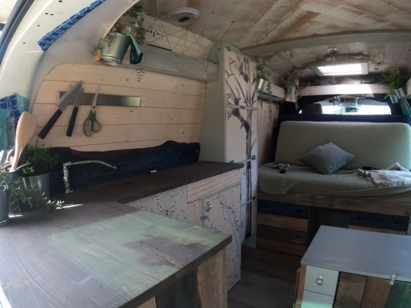 Photo of the vehicle