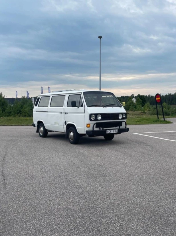 Photo of the vehicle