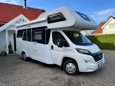 Photo of the vehicle