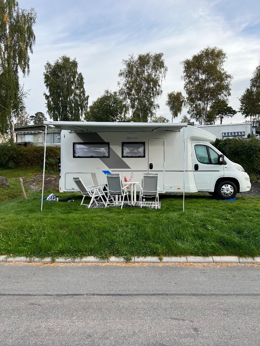 Rent motorhome in Kode with 6 sleeping spots MyCamper