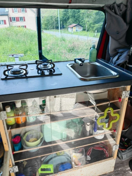 Toyota Hiace 4x4 Van - Rothenburg, Suisse