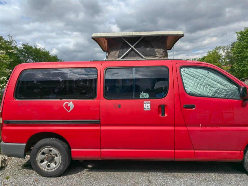 Toyota Hiace 4x4 Van - Rothenburg, Suisse