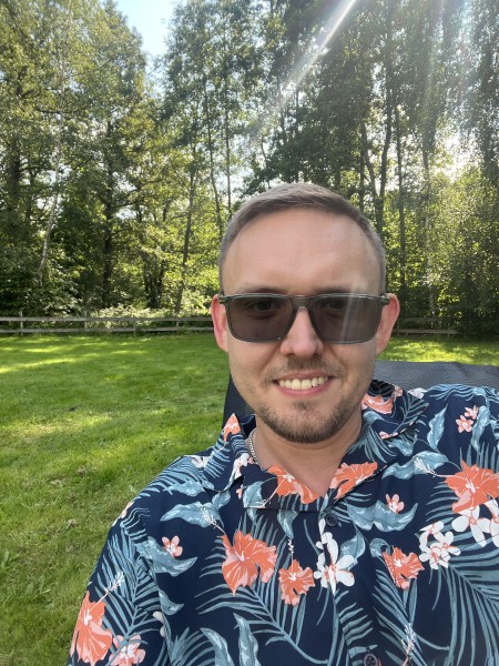 Käyttäjän Isak profiilikuva