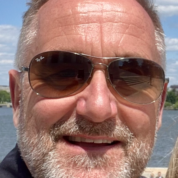 Profilbild på Pierre