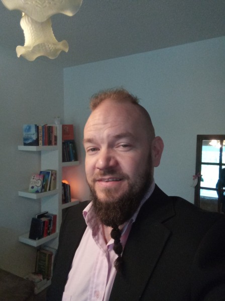 Käyttäjän Tuomo profiilikuva