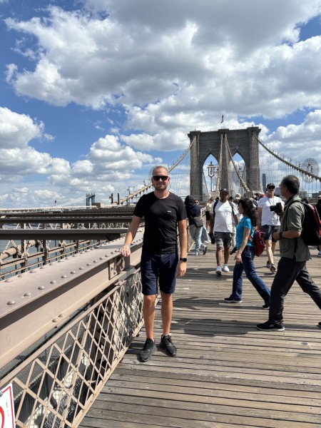 Käyttäjän Viktor profiilikuva